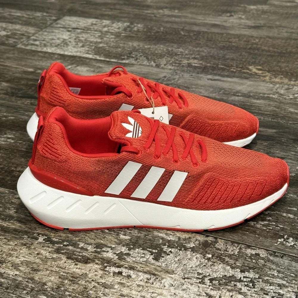 Adidas Swift Run 22 Shoes Mens Size 9 Knit Athletic GZ3497 Sneakers Gym NEW